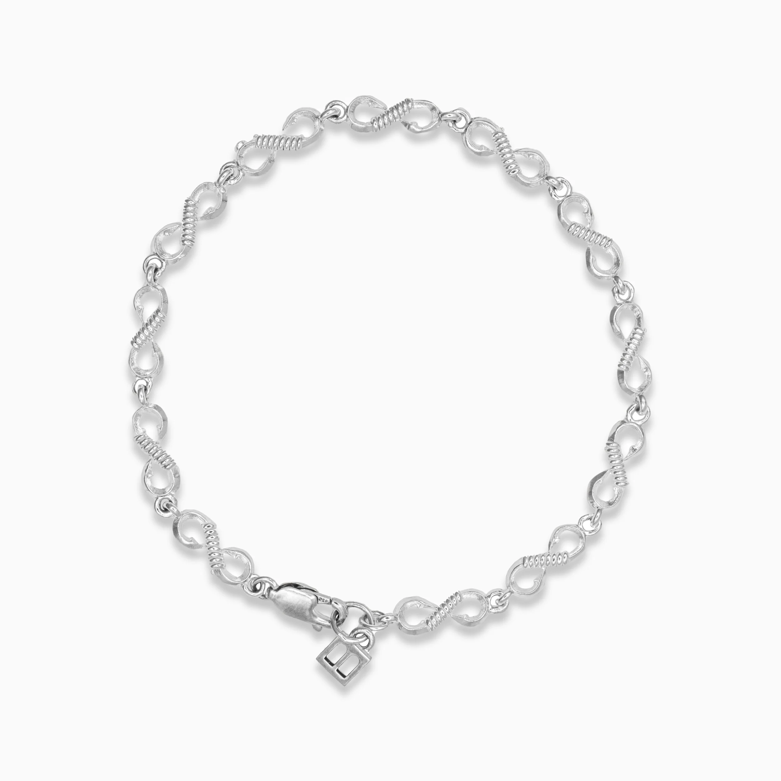 THE MINI FISH HOOK BRACELET - Image 3